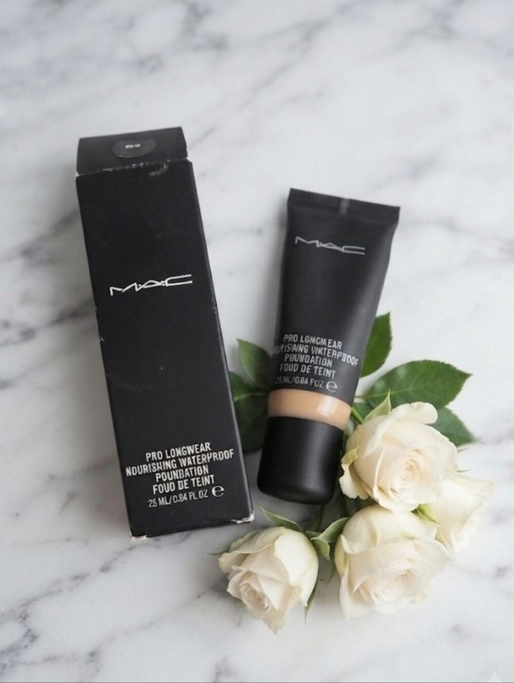 MAC Pro Longwear Waterproof Foundation​ NW20 ☆ RARE☆| Read Description